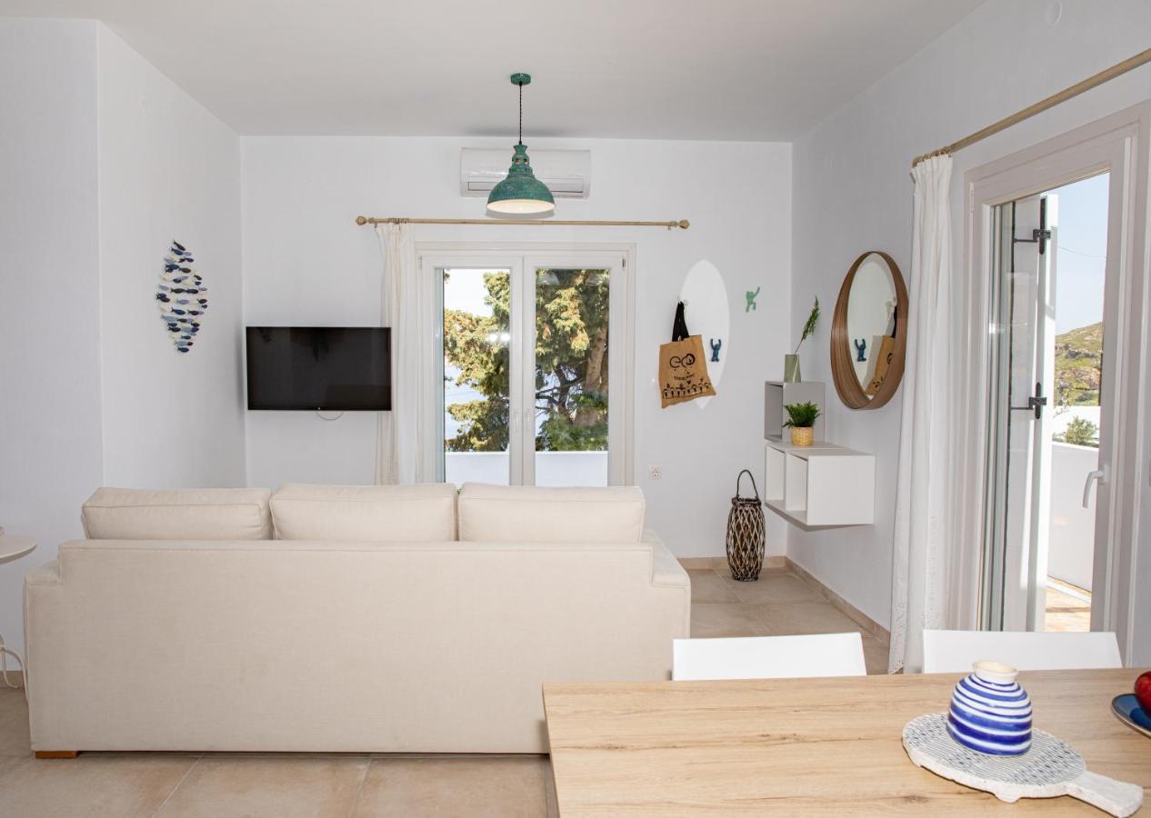 Villa Sunny Bay Agia Marina  Exterior foto